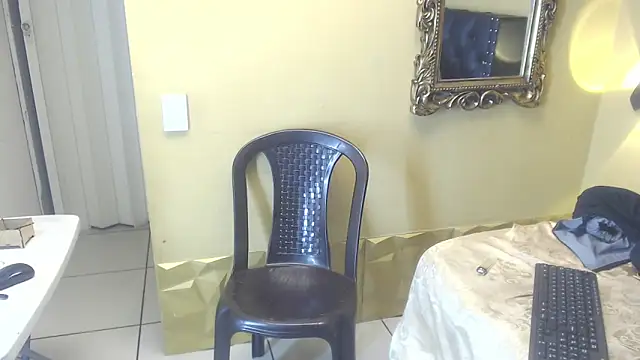 luckk  online show from April 23, 2026, 6:14 am