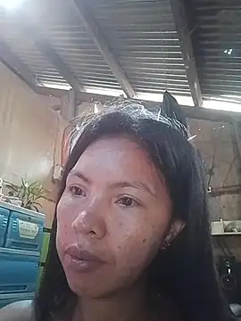 Snapshot of _sweetbabe23 chatting on May 17, 2026, 10:28 pm sweetbabe23 online show from May 17, 2026, 10:28 pm
