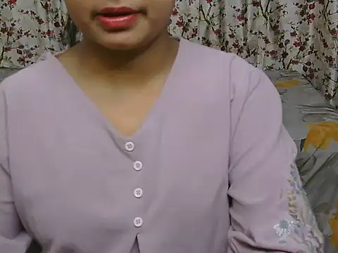 Avni-kumarii online show from May 22, 2026, 3:57 am