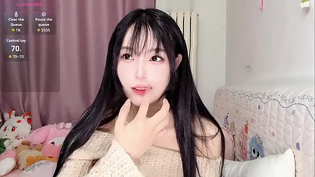 Celestia-KOKO online show from May 12, 2026, 5:32 pm
