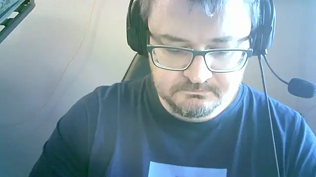 Snapshot of FantastickBombastick chatting on May 9, 2026, 9:14 am FantastickBombastick online show from May 9, 2026, 9:14 am