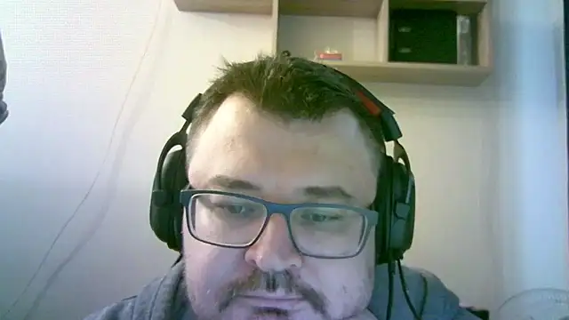 Snapshot of FantastickBombastick chatting on May 27, 2026, 3:31 pm FantastickBombastick online show from May 27, 2026, 3:31 pm