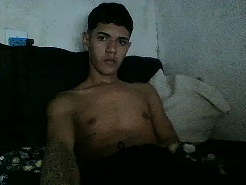 Snapshot of Kisandrel chatting on May 11, 2026, 4:40 am Kisandrel online show from May 11, 2026, 4:40 am