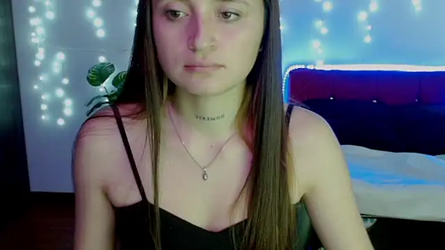 LucyArcy online show from April 16, 2026, 9:39 pm