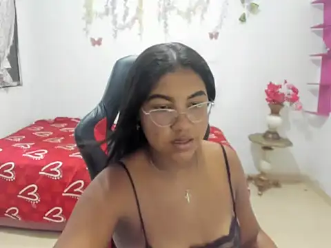 Snapshot of miasexi_hot11 chatting on May 17, 2026, 7:43 pm miasexi hot11 online show from May 17, 2026, 7:43 pm