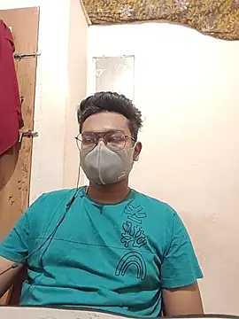 Snapshot of hot_boy995 chatting on July 9, 2026, 6:39 am hot boy995 online show from July 9, 2026, 6:39 am