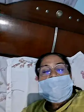 Shalini3456 online show from June 1, 2026, 6:42 pm