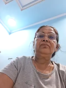 Shalini3456 online show from June 5, 2026, 7:36 am