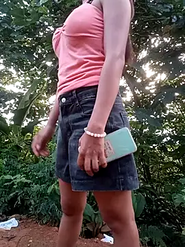 Elena Mia online show from July 12, 2026, 10:34 pm