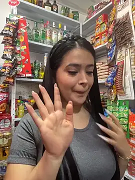 Sara fun online show from November 20, 2025, 6:18 pm