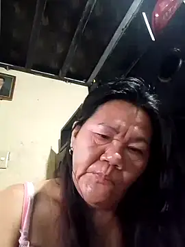 MARIPOSAPINAY online show from May 31, 2026, 10:00 pm