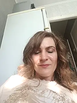 Snapshot of AnnieNet chatting on June 29, 2026, 2:50 pm AnnieNet online show from June 29, 2026, 2:50 pm
