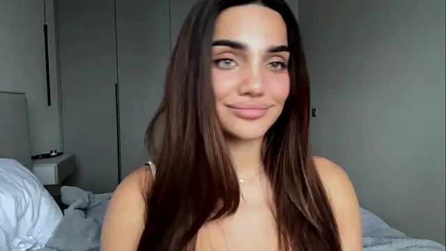 Snapshot of MelindaReny chatting on May 11, 2026, 2:45 pm MelindaReny online show from May 11, 2026, 2:45 pm