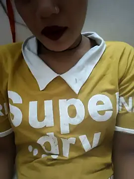 Snapshot of Dimple-Shah chatting on May 22, 2026, 2:44 pm Dimple-Shah online show from May 22, 2026, 2:44 pm