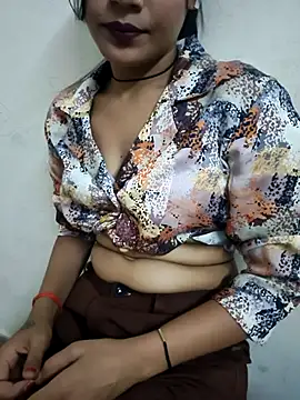 Snapshot of Dimple-Shah chatting on May 24, 2026, 5:51 pm Dimple-Shah online show from May 24, 2026, 5:51 pm