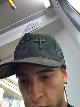 willclayy online show from April 30, 2026, 10:54 am