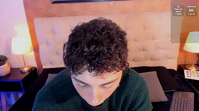 Snapshot of harry_salvatore chatting on May 29, 2026, 12:25 pm harry salvatore online show from May 29, 2026, 12:25 pm