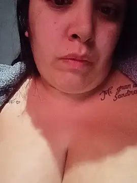 Snapshot of melones3 chatting on May 28, 2026, 6:05 pm melones3 online show from May 28, 2026, 6:05 pm