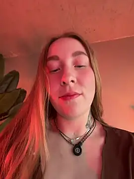 ShowmeYourfetish online show from June 3, 2026, 4:48 am