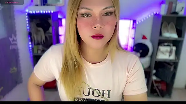 hannaBaby lisyos11 online show from June 18, 2026, 9:14 am