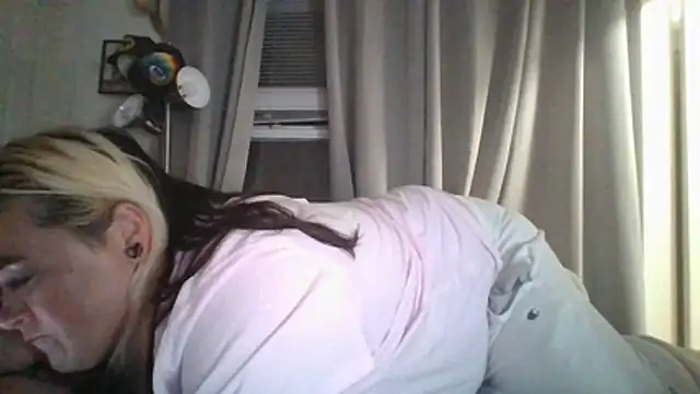 Snapshot of ajsin7 chatting on June 1, 2026, 10:17 am ajsin7 online show from June 1, 2026, 10:17 am