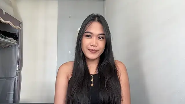 MaggieCahue online show from April 19, 2026, 3:06 am