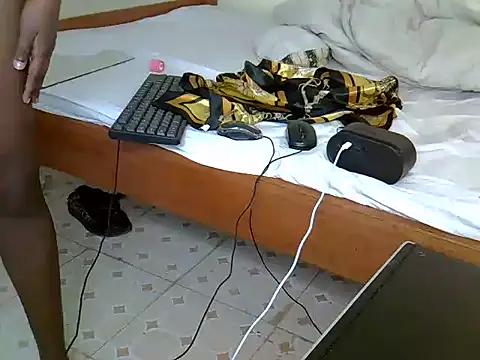 Minniemore online show from April 18, 2026, 10:19 am