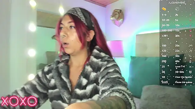  sasha miller  online show from May 19, 2026, 12:11 pm