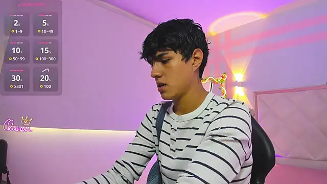 Snapshot of Damian_tay chatting on July 22, 2026, 11:35 am Damian tay online show from July 22, 2026, 11:35 am