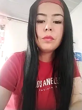 Snapshot of julietaflame chatting on April 26, 2026, 7:11 pm julietaflame online show from April 26, 2026, 7:11 pm