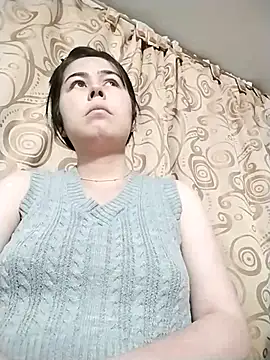 Snapshot of julietaflame chatting on May 21, 2026, 2:29 am julietaflame online show from May 21, 2026, 2:29 am