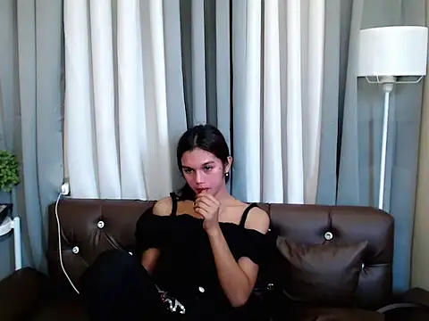 marie castro online show from May 18, 2026, 4:07 am