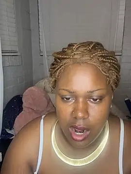 caramelick online show from April 24, 2026, 12:57 am