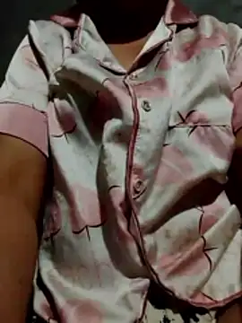 Snapshot of Tieuthu2 chatting on June 15, 2026, 2:19 pm Tieuthu2 online show from June 15, 2026, 2:19 pm