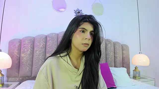 Snapshot of Channel_sofia chatting on July 10, 2026, 10:23 pm Channel sofia online show from July 10, 2026, 10:23 pm