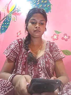 Simupaul001 online show from April 29, 2026, 11:55 pm
