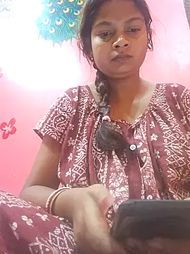 Simupaul001 online show from May 2, 2026, 10:15 pm