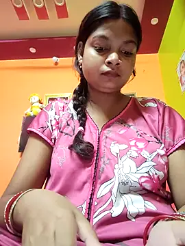 Simupaul001 online show from May 9, 2026, 10:15 pm