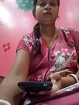 Simupaul001 online show from May 25, 2026, 8:59 pm