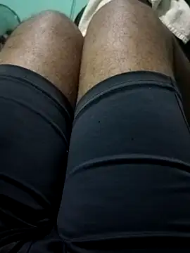 Shen8855 online show from April 18, 2026, 2:43 pm