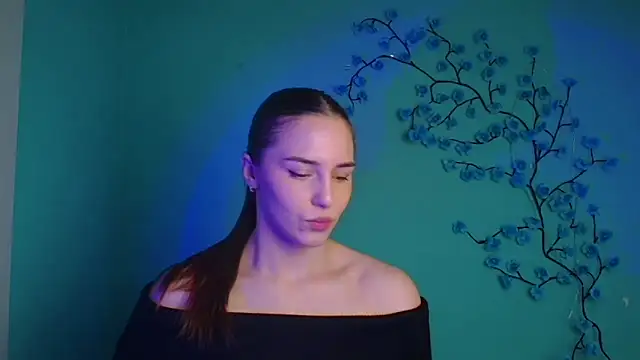 Kyara ra online show from April 23, 2026, 5:19 am