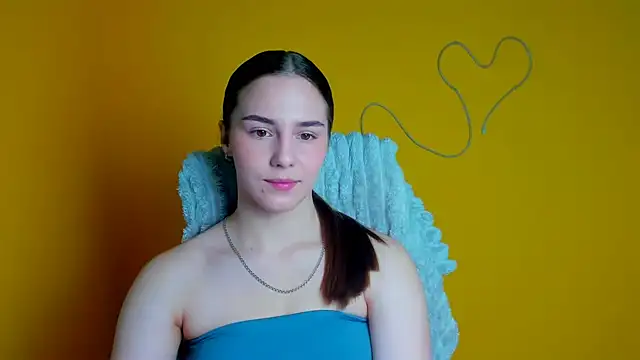 Snapshot of Kyara_ra chatting on May 22, 2026, 5:36 am Kyara ra online show from May 22, 2026, 5:36 am