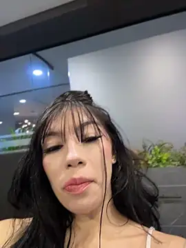 Maddison Foxxx online show from July 14, 2026, 12:33 pm