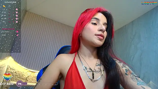 Snapshot of Moon_Red_r chatting on June 26, 2026, 1:10 am Moon Red r online show from June 26, 2026, 1:10 am