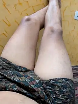 sanjubabauk1430 online show from April 28, 2026, 12:21 pm