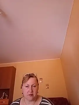 I amVeronicle online show from July 17, 2026, 2:56 pm