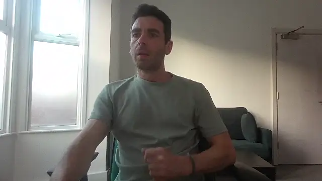 Snapshot of frenchbdmaninlondon chatting on June 9, 2026, 6:52 pm frenchbdmaninlondon online show from June 9, 2026, 6:52 pm