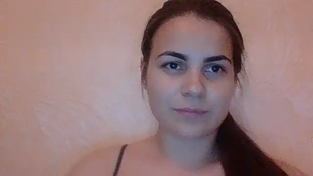 KateXFlower online show from April 19, 2026, 5:23 pm