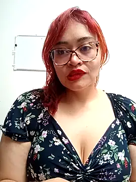 Amaranta-Luque online show from April 22, 2026, 8:10 pm