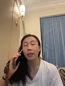 summer0430 online show from June 15, 2026, 8:38 am